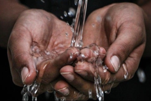 Hands with Water - toolbox hand hygiene blogs
