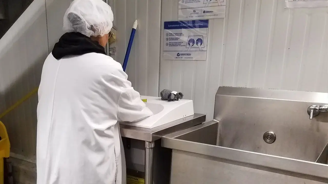 food-processing-hand-wash-2-1280×720